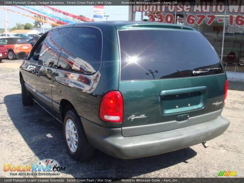 1998 Plymouth Grand Voyager Expresso Forest Green Pearl / Mist Gray Photo #9