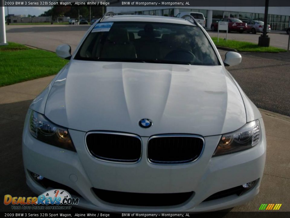 2009 BMW 3 Series 328i Sport Wagon Alpine White / Beige Photo #10