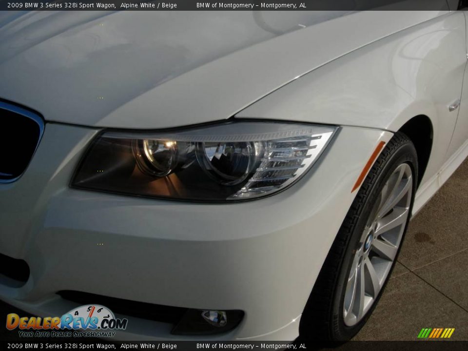 2009 BMW 3 Series 328i Sport Wagon Alpine White / Beige Photo #12