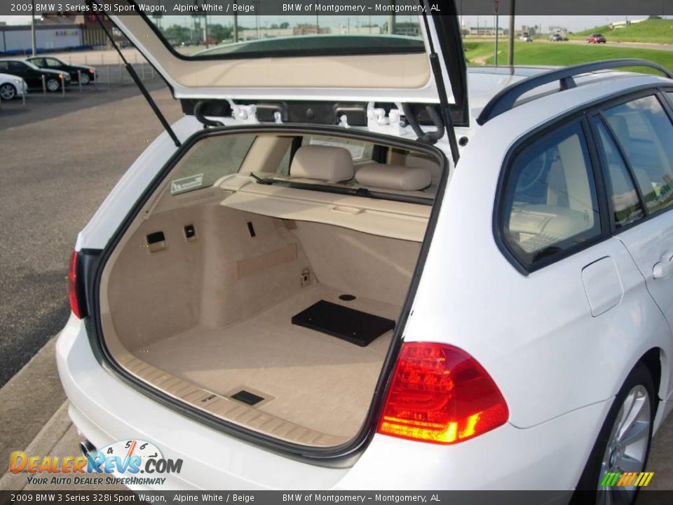 2009 BMW 3 Series 328i Sport Wagon Alpine White / Beige Photo #14