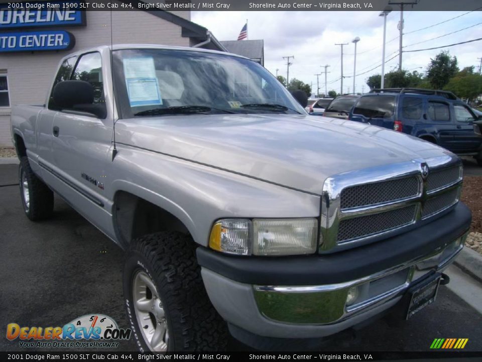 2001 Dodge Ram 1500 SLT Club Cab 4x4 Bright Silver Metallic / Mist Gray Photo #3