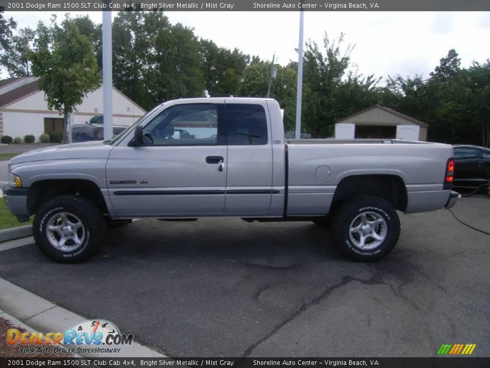 2001 Dodge Ram 1500 SLT Club Cab 4x4 Bright Silver Metallic / Mist Gray Photo #4