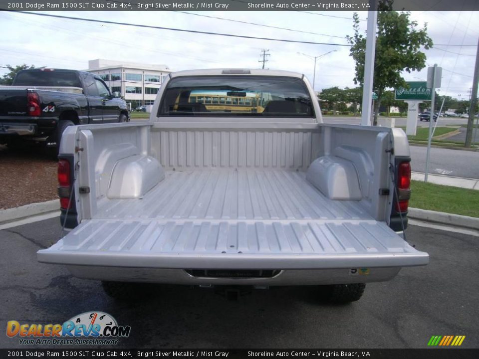 2001 Dodge Ram 1500 SLT Club Cab 4x4 Bright Silver Metallic / Mist Gray Photo #7