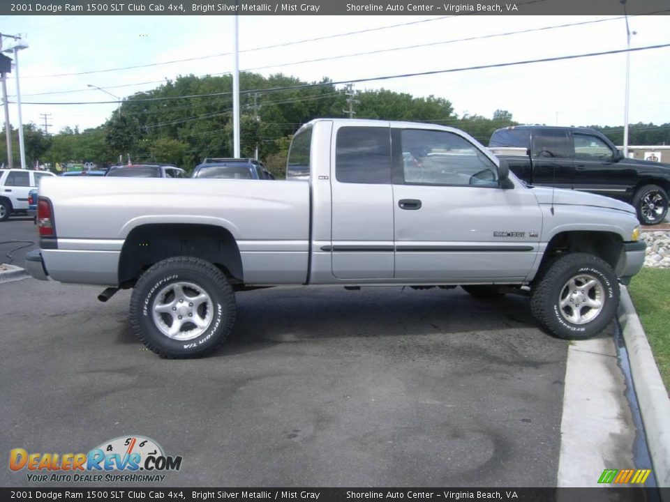 2001 Dodge Ram 1500 SLT Club Cab 4x4 Bright Silver Metallic / Mist Gray Photo #9