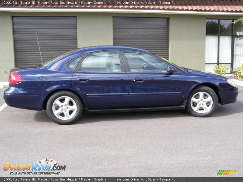 2001 Ford Taurus SE Medium Royal Blue Metallic / Medium Graphite Photo #7
