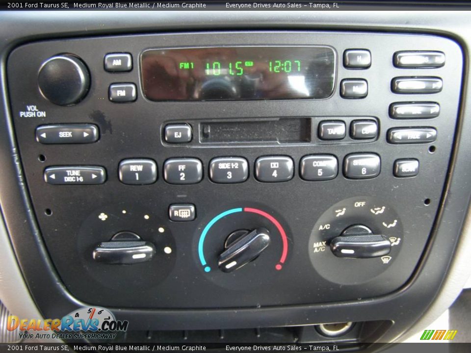2001 Ford Taurus SE Medium Royal Blue Metallic / Medium Graphite Photo #11