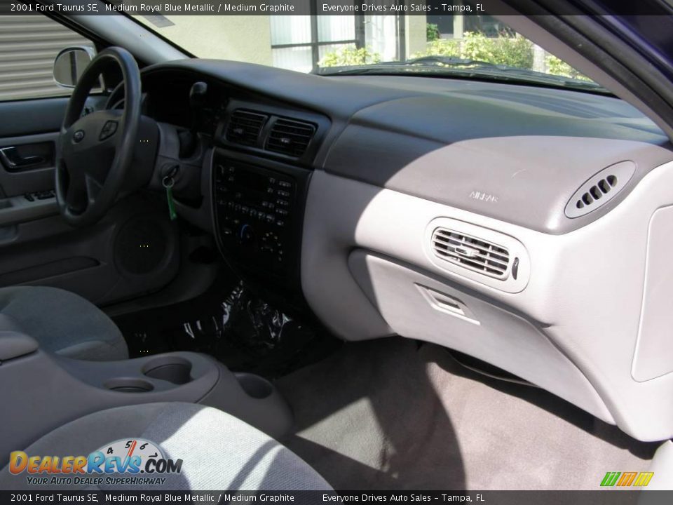 2001 Ford Taurus SE Medium Royal Blue Metallic / Medium Graphite Photo #15