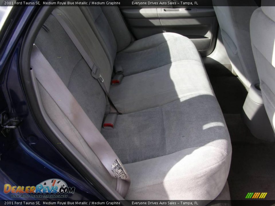2001 Ford Taurus SE Medium Royal Blue Metallic / Medium Graphite Photo #17