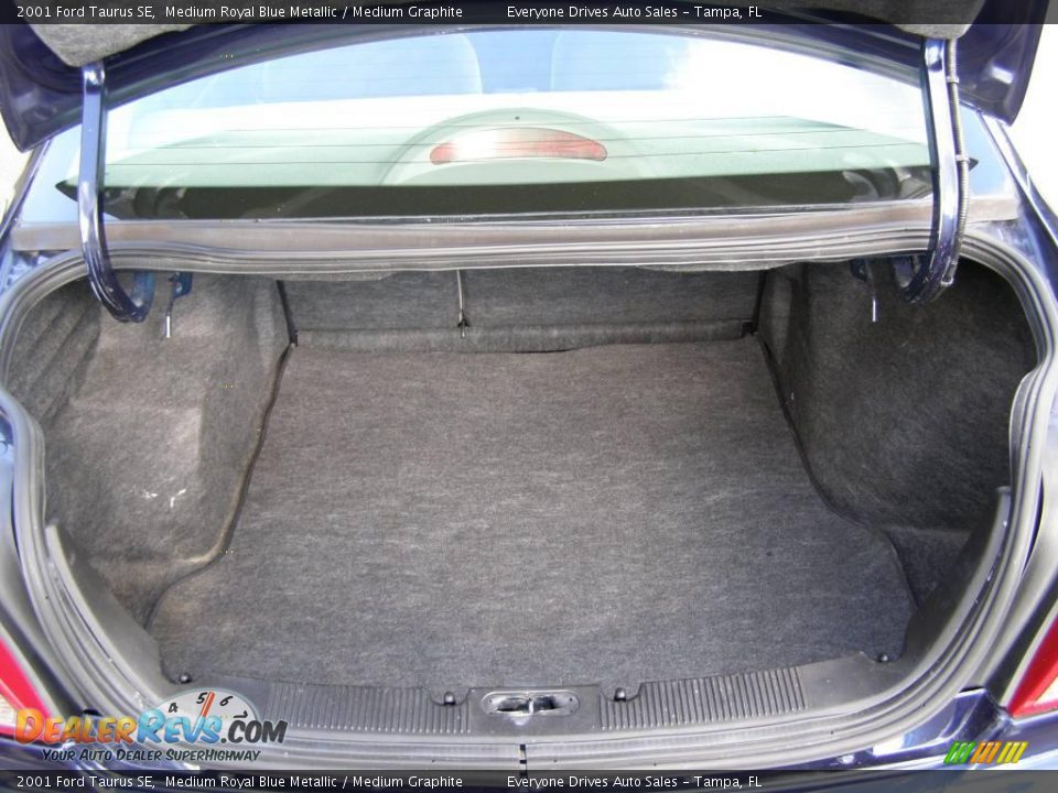 2001 Ford Taurus SE Medium Royal Blue Metallic / Medium Graphite Photo #24