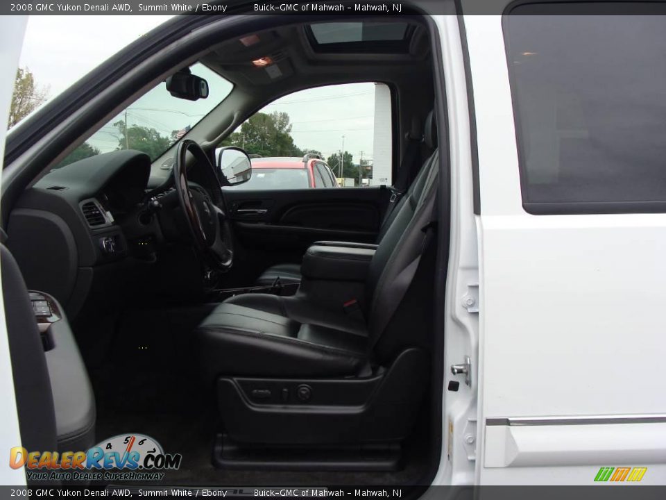 2008 GMC Yukon Denali AWD Summit White / Ebony Photo #12