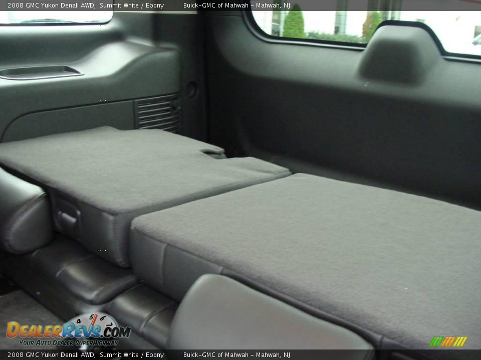 2008 GMC Yukon Denali AWD Summit White / Ebony Photo #20
