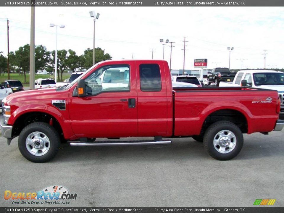 2010 Ford F250 Super Duty XLT SuperCab 4x4 Vermillion Red / Medium Stone Photo #2
