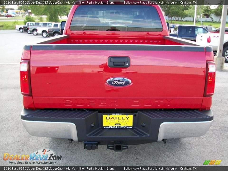 2010 Ford F250 Super Duty XLT SuperCab 4x4 Vermillion Red / Medium Stone Photo #5