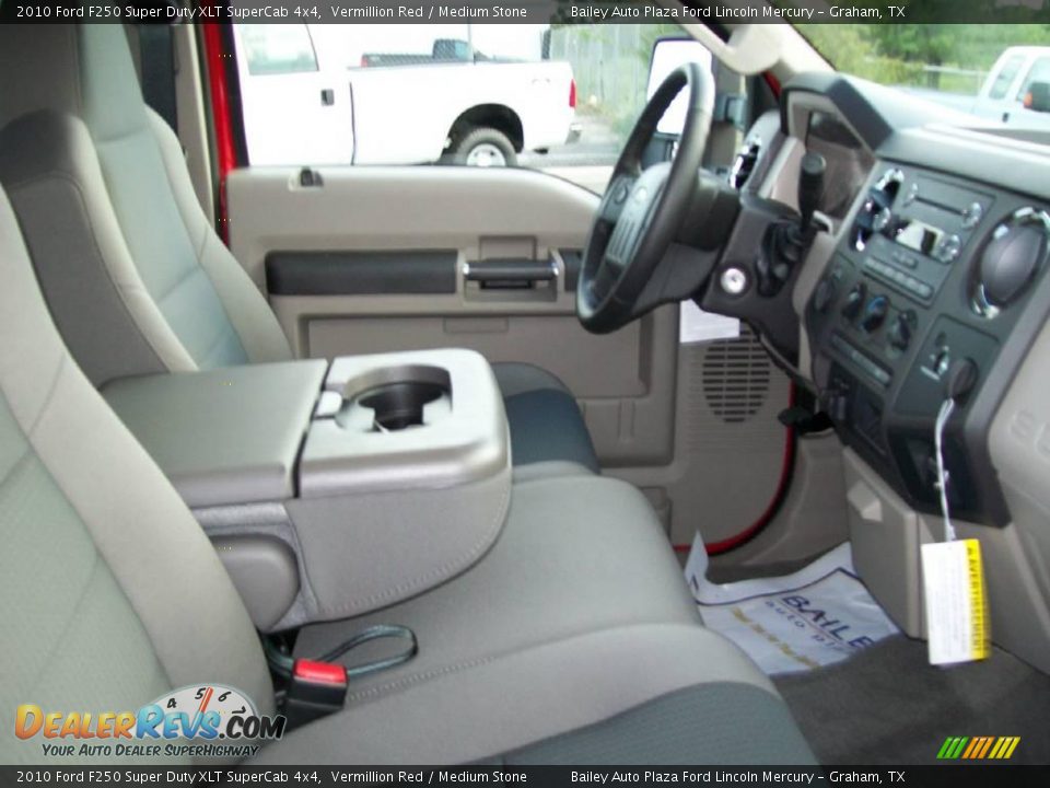 2010 Ford F250 Super Duty XLT SuperCab 4x4 Vermillion Red / Medium Stone Photo #6