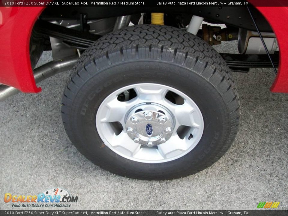 2010 Ford F250 Super Duty XLT SuperCab 4x4 Vermillion Red / Medium Stone Photo #7