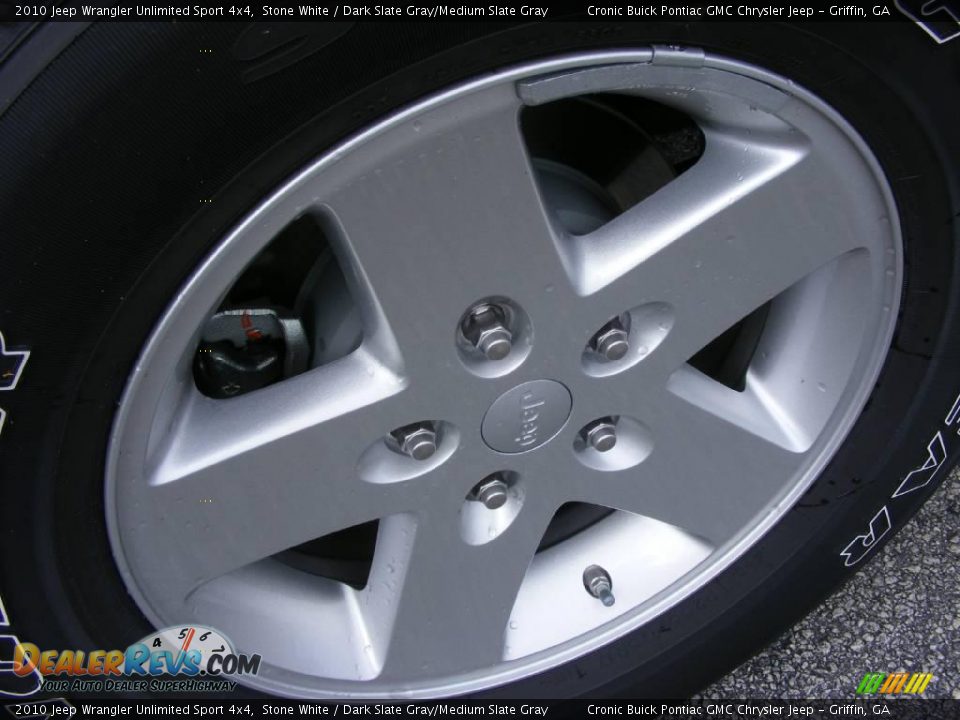 2010 Jeep Wrangler Unlimited Sport 4x4 Stone White / Dark Slate Gray/Medium Slate Gray Photo #9