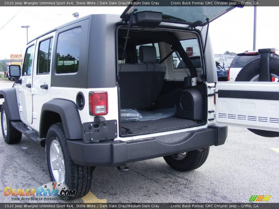 2010 Jeep Wrangler Unlimited Sport 4x4 Stone White / Dark Slate Gray/Medium Slate Gray Photo #14
