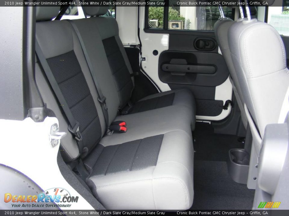2010 Jeep Wrangler Unlimited Sport 4x4 Stone White / Dark Slate Gray/Medium Slate Gray Photo #15