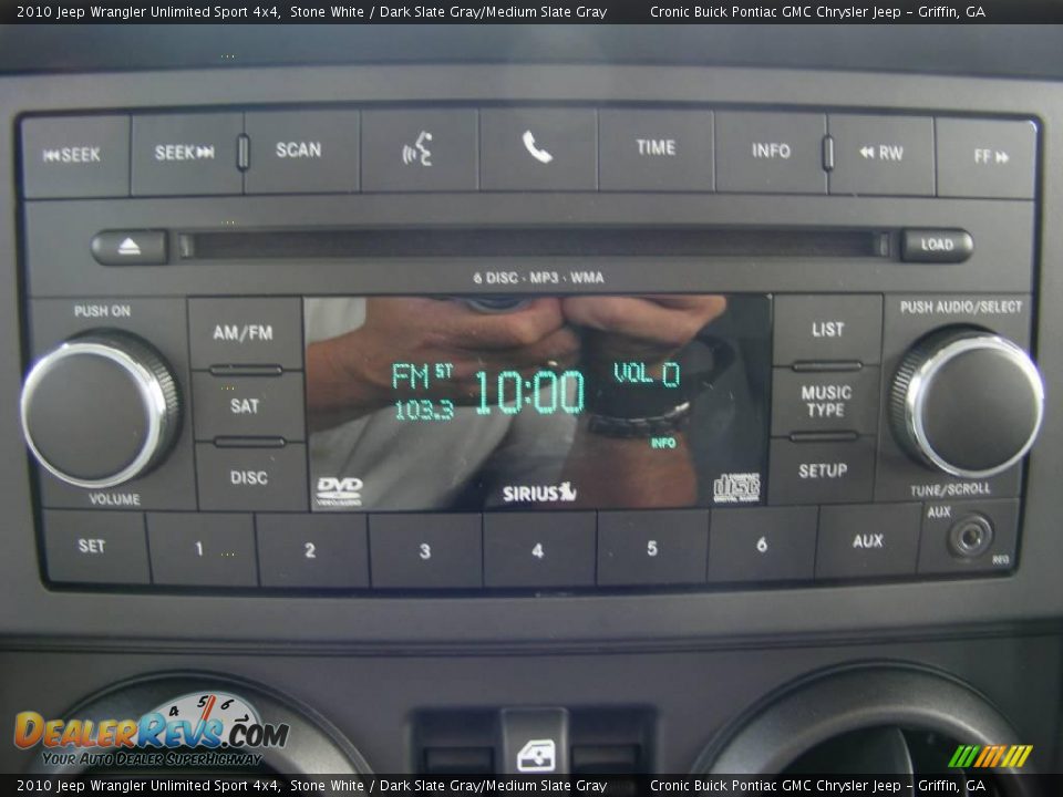 2010 Jeep Wrangler Unlimited Sport 4x4 Stone White / Dark Slate Gray/Medium Slate Gray Photo #20