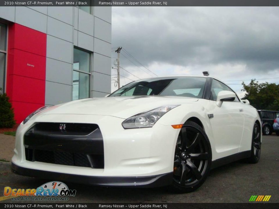 2010 Nissan GT-R Premium Pearl White / Black Photo #3