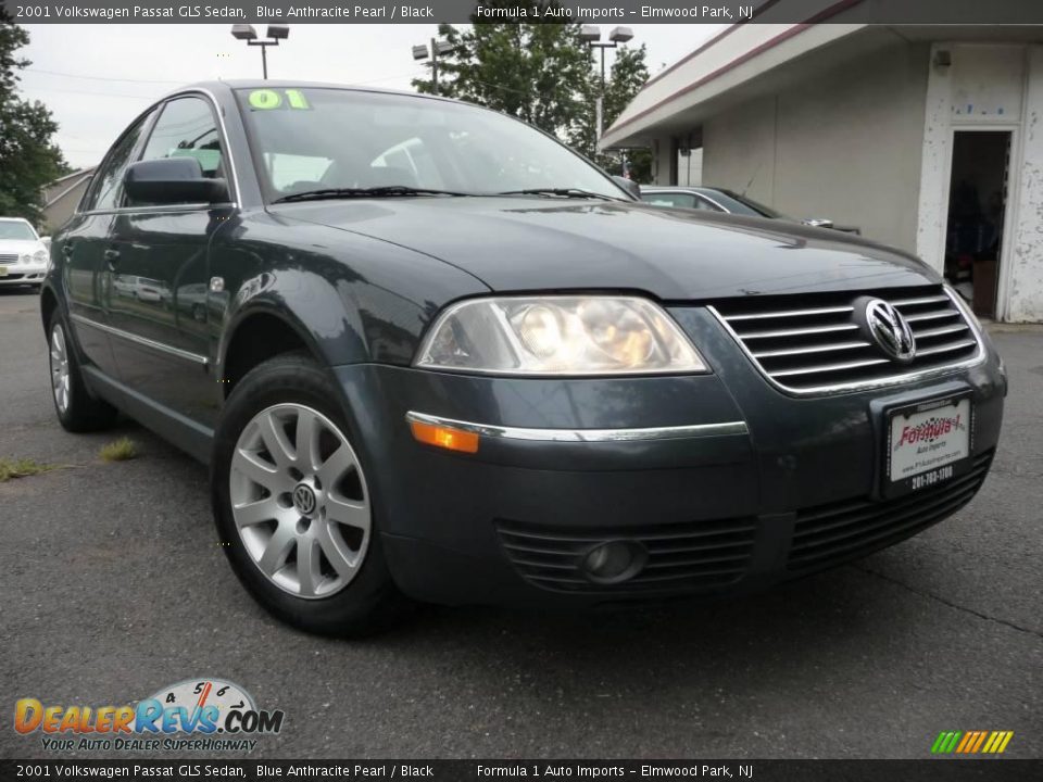 2001 Volkswagen Passat GLS Sedan Blue Anthracite Pearl / Black Photo #5