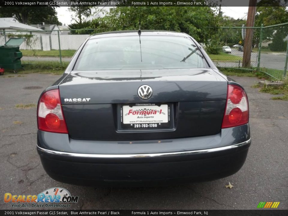 2001 Volkswagen Passat GLS Sedan Blue Anthracite Pearl / Black Photo #6