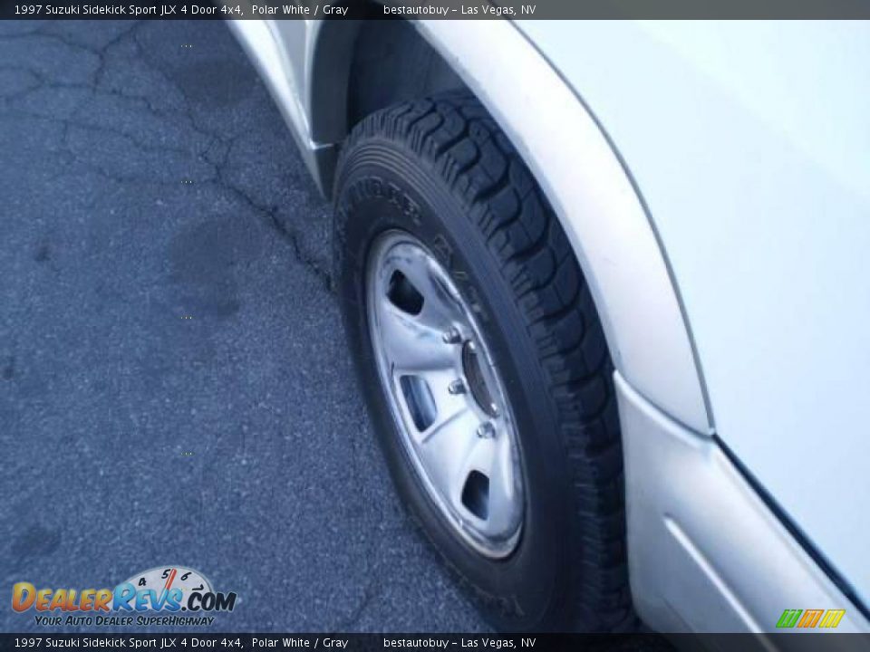 1997 Suzuki Sidekick Sport JLX 4 Door 4x4 Polar White / Gray Photo #11