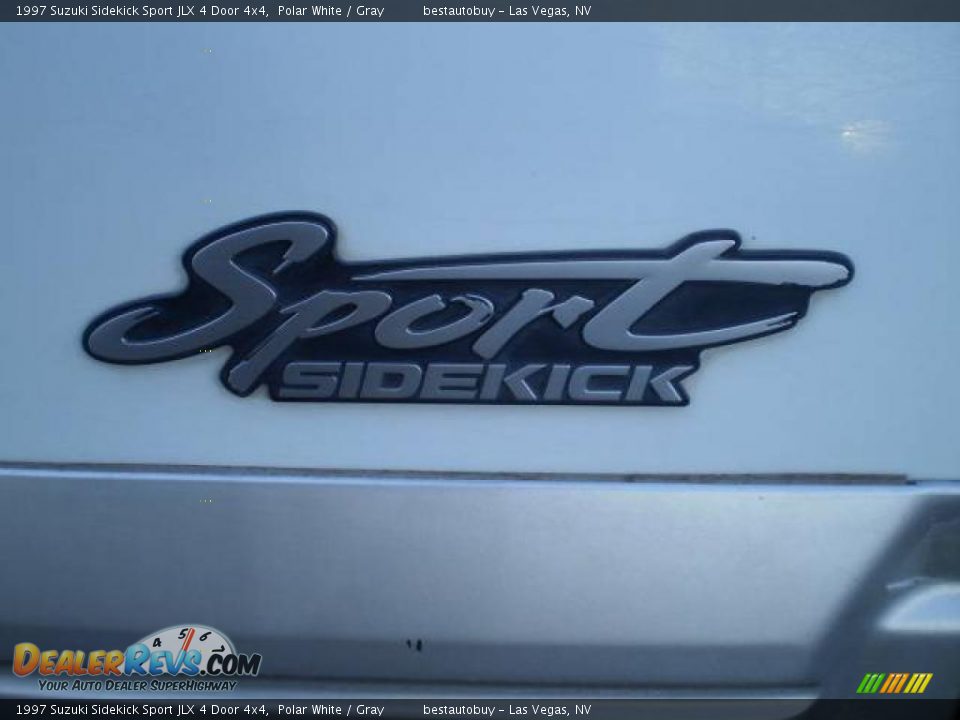 1997 Suzuki Sidekick Sport JLX 4 Door 4x4 Polar White / Gray Photo #16