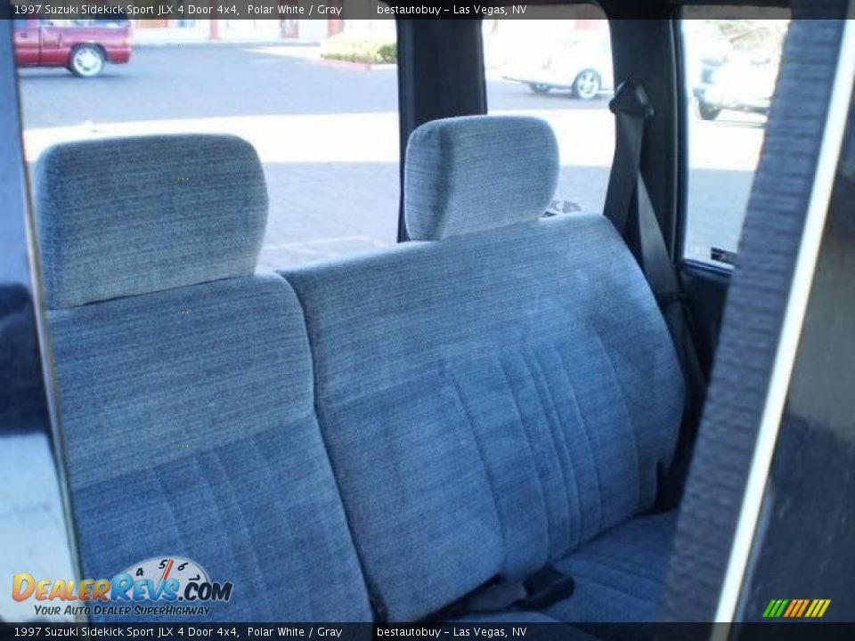 1997 Suzuki Sidekick Sport JLX 4 Door 4x4 Polar White / Gray Photo #31
