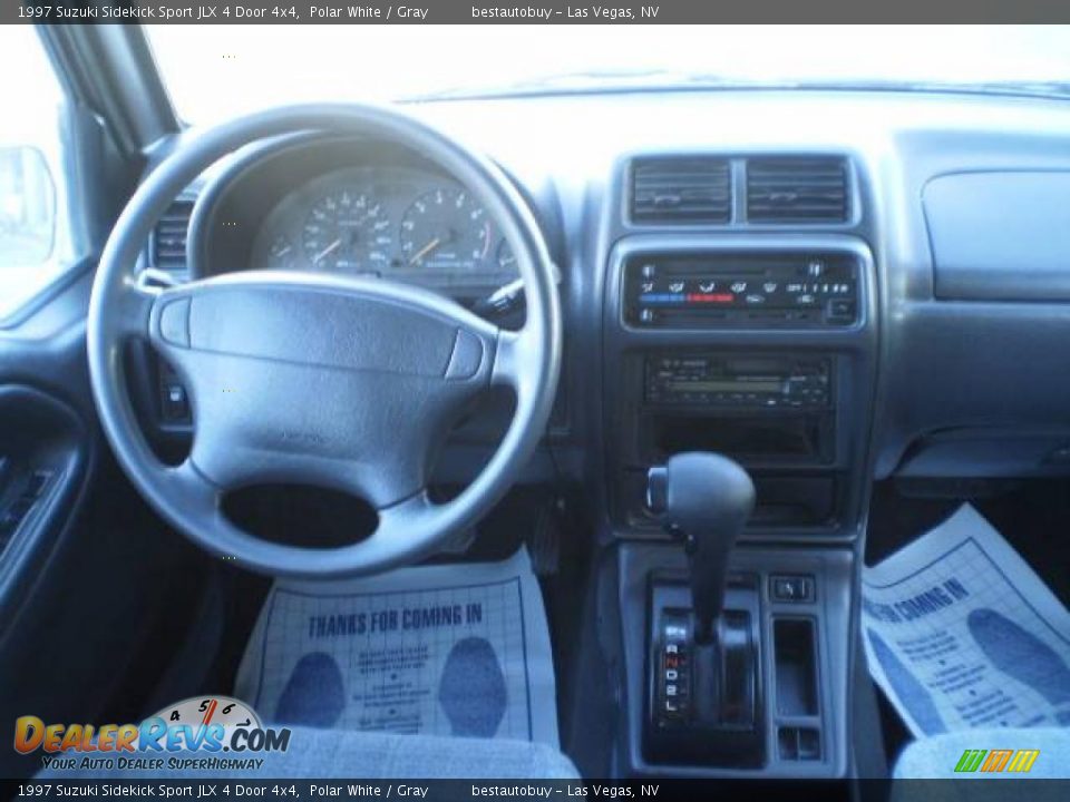 1997 Suzuki Sidekick Sport JLX 4 Door 4x4 Polar White / Gray Photo #35