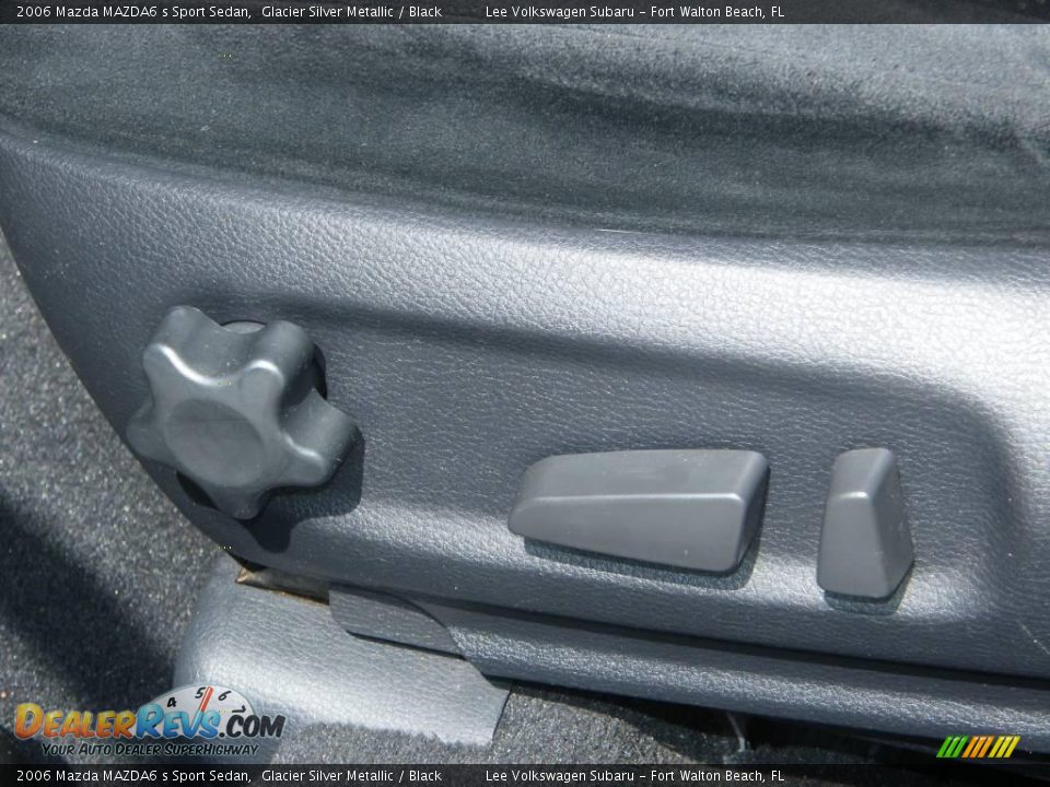 2006 Mazda MAZDA6 s Sport Sedan Glacier Silver Metallic / Black Photo #15