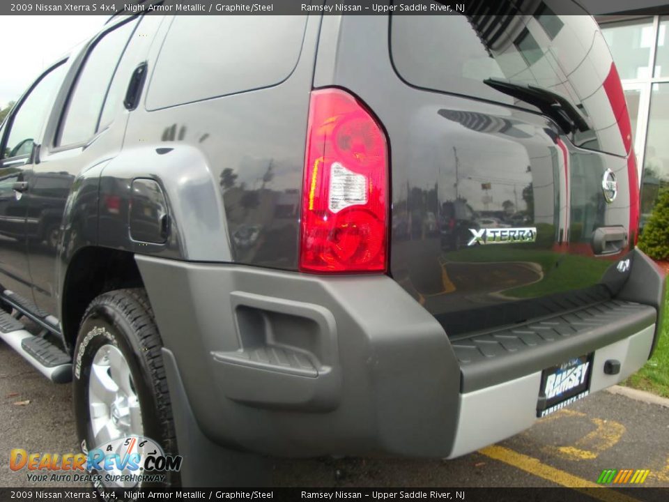 2009 Nissan Xterra S 4x4 Night Armor Metallic / Graphite/Steel Photo #19