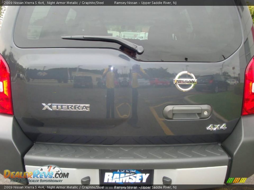 2009 Nissan Xterra S 4x4 Night Armor Metallic / Graphite/Steel Photo #20