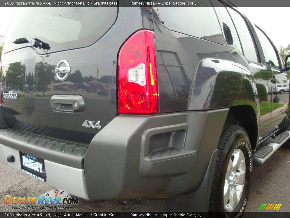 2009 Nissan Xterra S 4x4 Night Armor Metallic / Graphite/Steel Photo #21