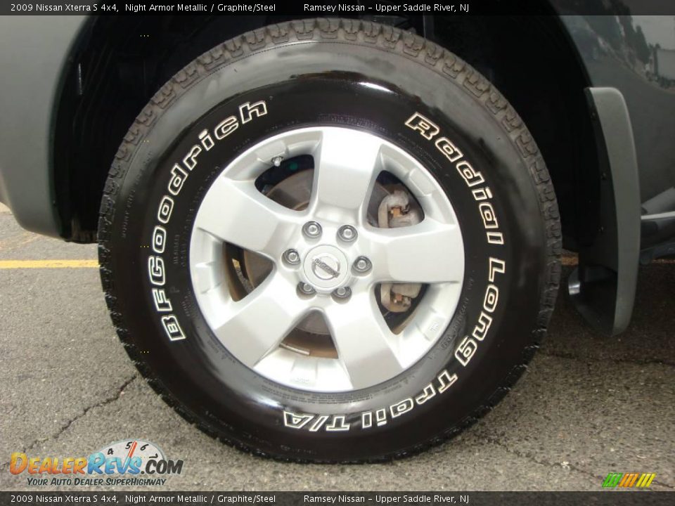 2009 Nissan Xterra S 4x4 Night Armor Metallic / Graphite/Steel Photo #24