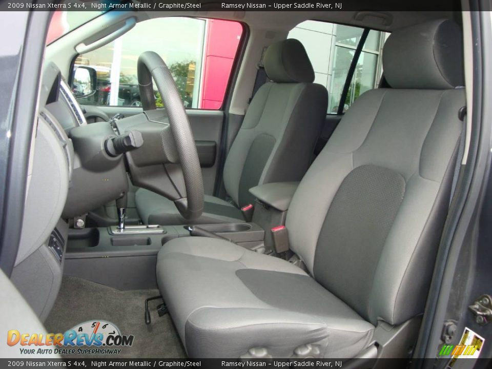 2009 Nissan Xterra S 4x4 Night Armor Metallic / Graphite/Steel Photo #32
