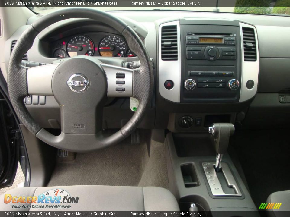 2009 Nissan Xterra S 4x4 Night Armor Metallic / Graphite/Steel Photo #33