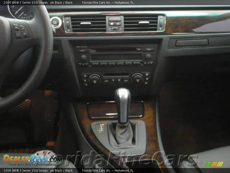2006 BMW 3 Series 330i Sedan Jet Black / Black Photo #18