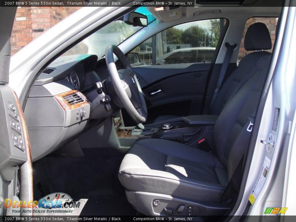 2007 BMW 5 Series 530xi Sedan Titanium Silver Metallic / Black Photo #10