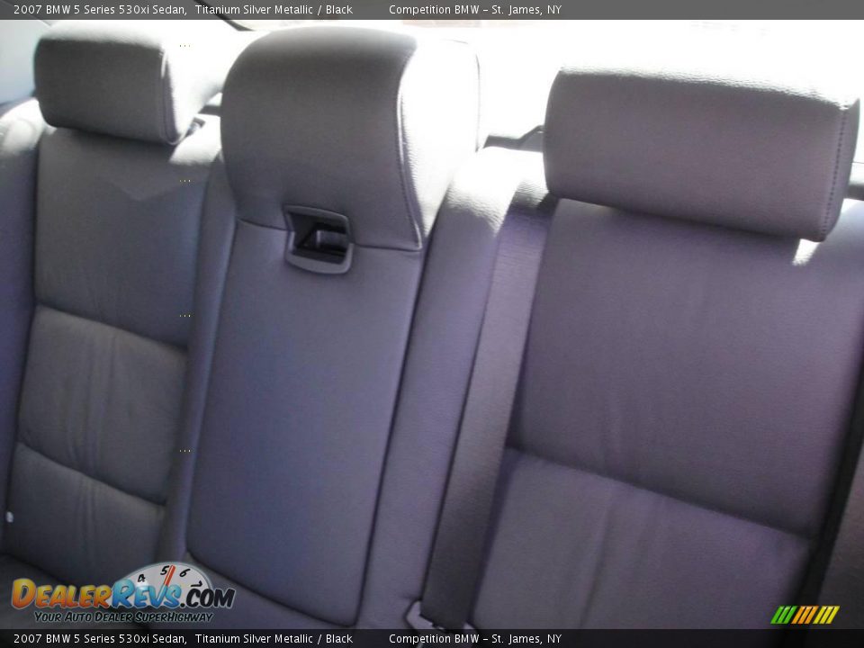 2007 BMW 5 Series 530xi Sedan Titanium Silver Metallic / Black Photo #12