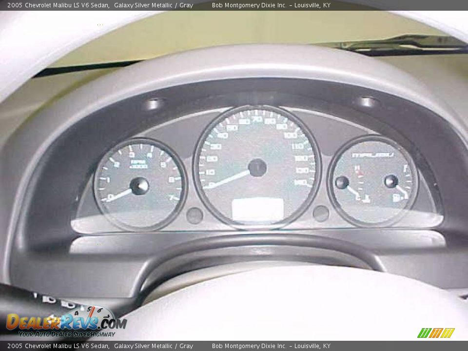 2005 Chevrolet Malibu LS V6 Sedan Galaxy Silver Metallic / Gray Photo #17