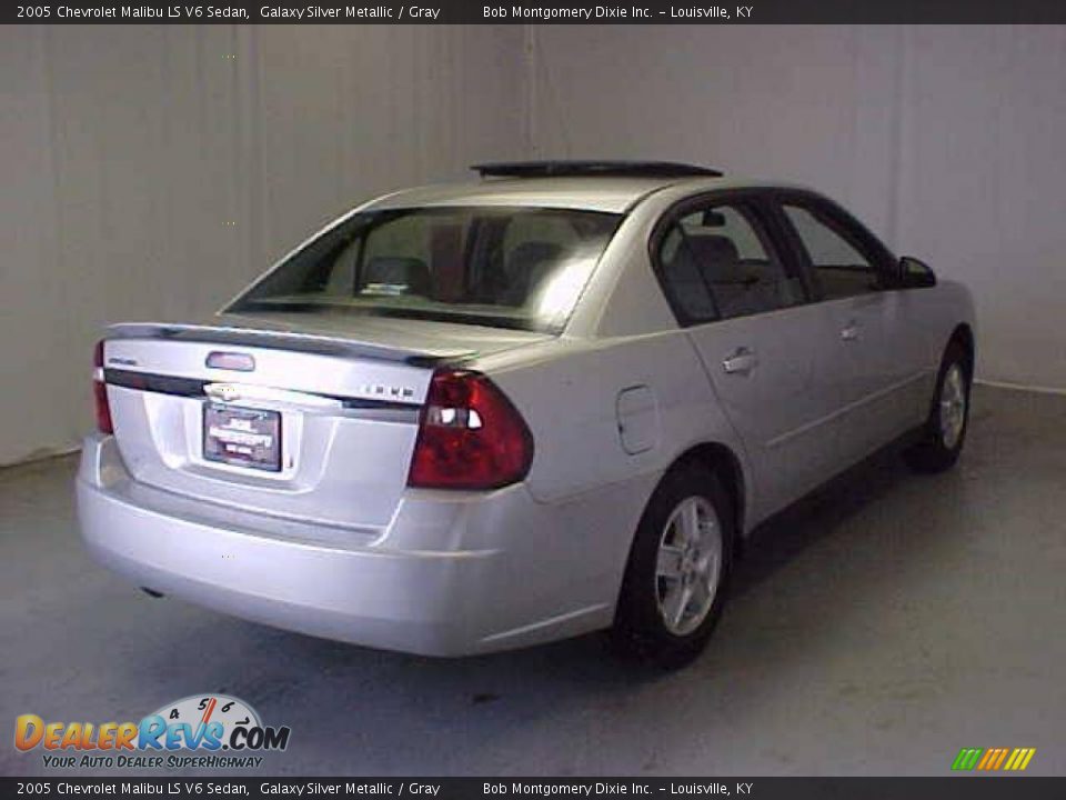 2005 Chevrolet Malibu LS V6 Sedan Galaxy Silver Metallic / Gray Photo #23