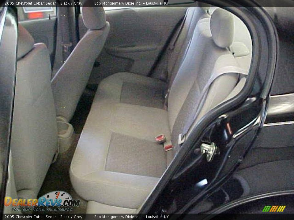 2005 Chevrolet Cobalt Sedan Black / Gray Photo #15