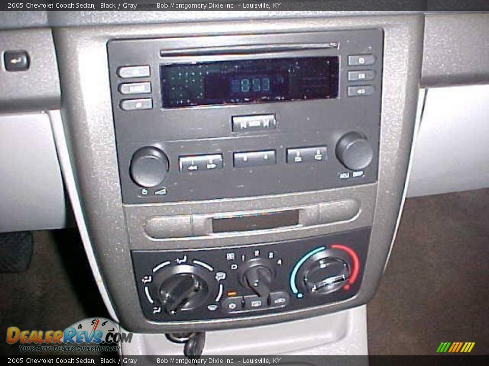 2005 Chevrolet Cobalt Sedan Black / Gray Photo #20
