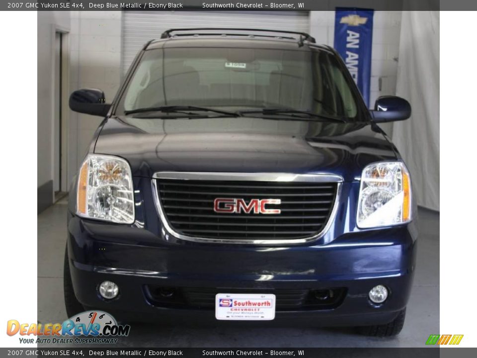 2007 GMC Yukon SLE 4x4 Deep Blue Metallic / Ebony Black Photo #2
