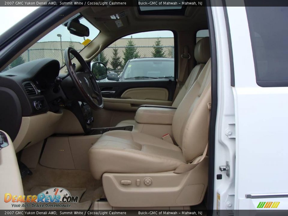 2007 GMC Yukon Denali AWD Summit White / Cocoa/Light Cashmere Photo #11
