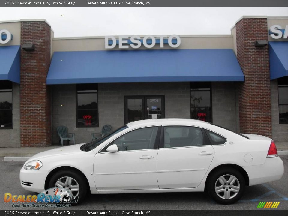 2006 Chevrolet Impala LS White / Gray Photo #1