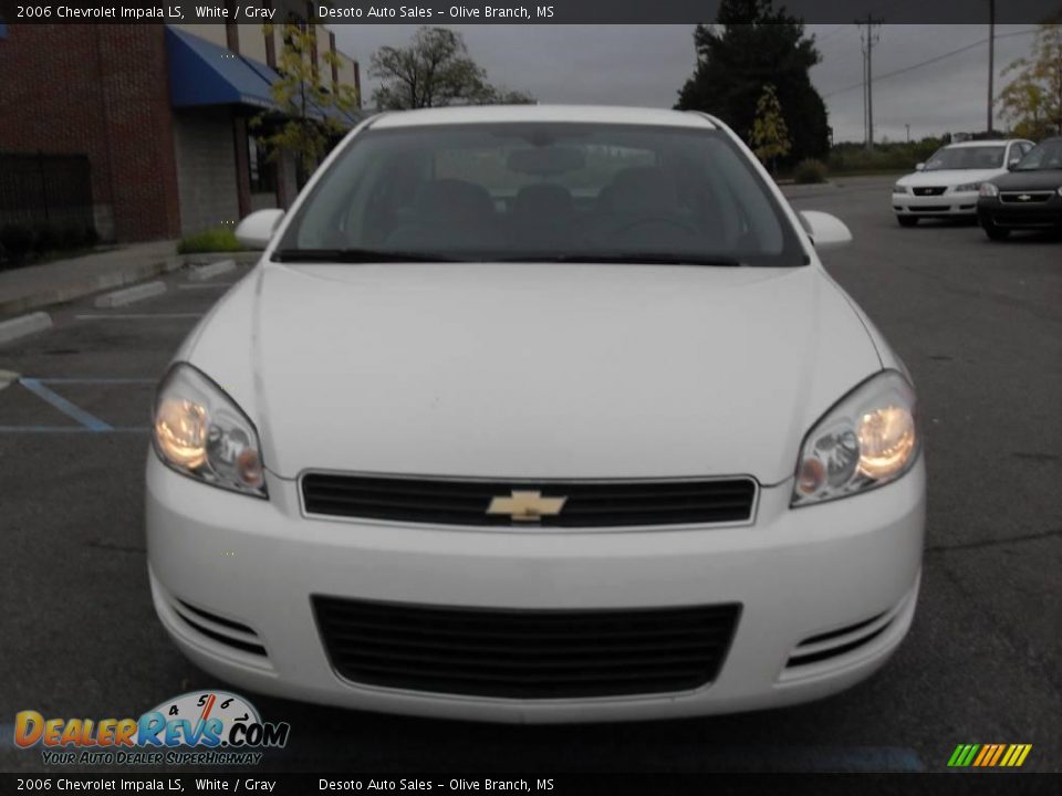 2006 Chevrolet Impala LS White / Gray Photo #3