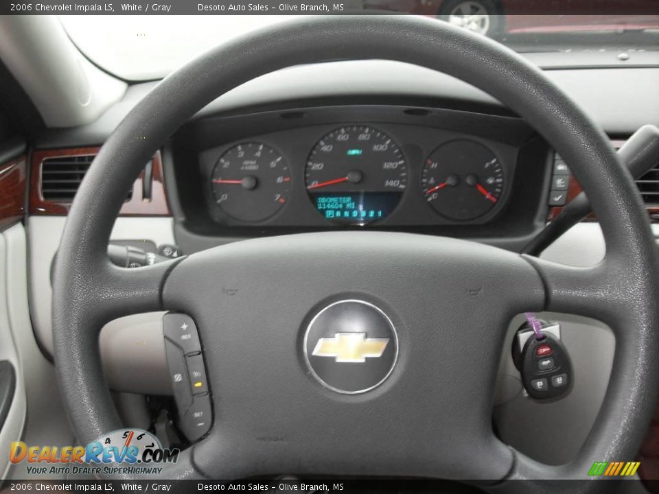 2006 Chevrolet Impala LS White / Gray Photo #10