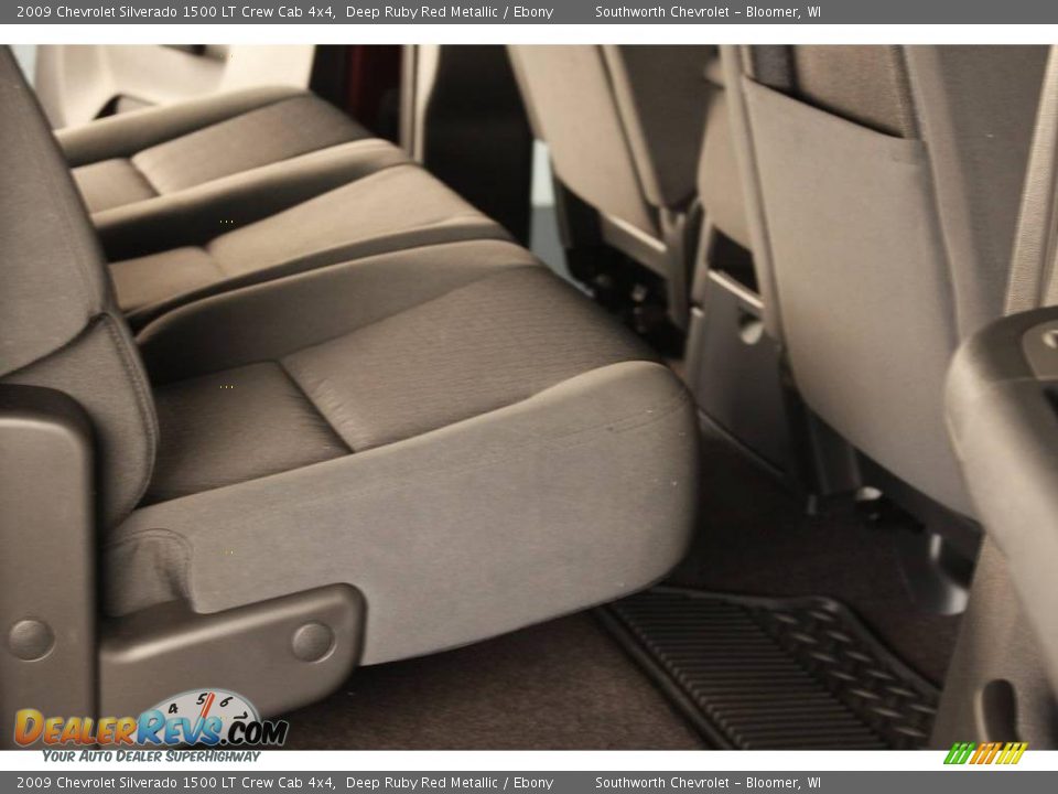 2009 Chevrolet Silverado 1500 LT Crew Cab 4x4 Deep Ruby Red Metallic / Ebony Photo #5